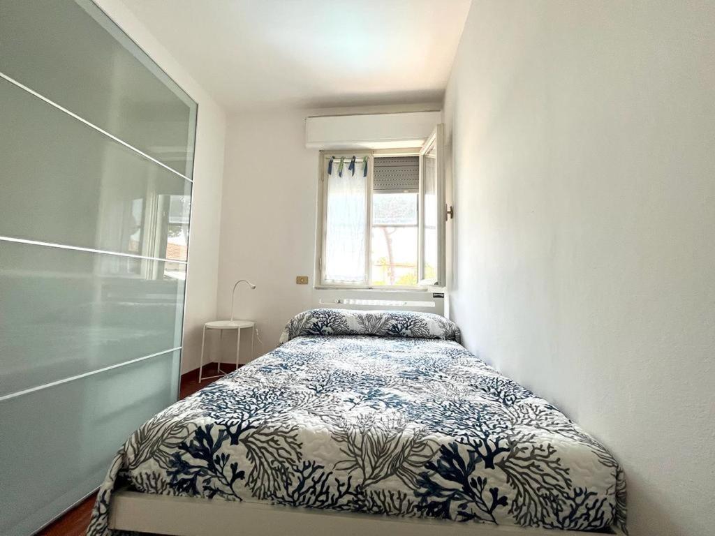 Pineta Apartament Tirrenia Exterior photo