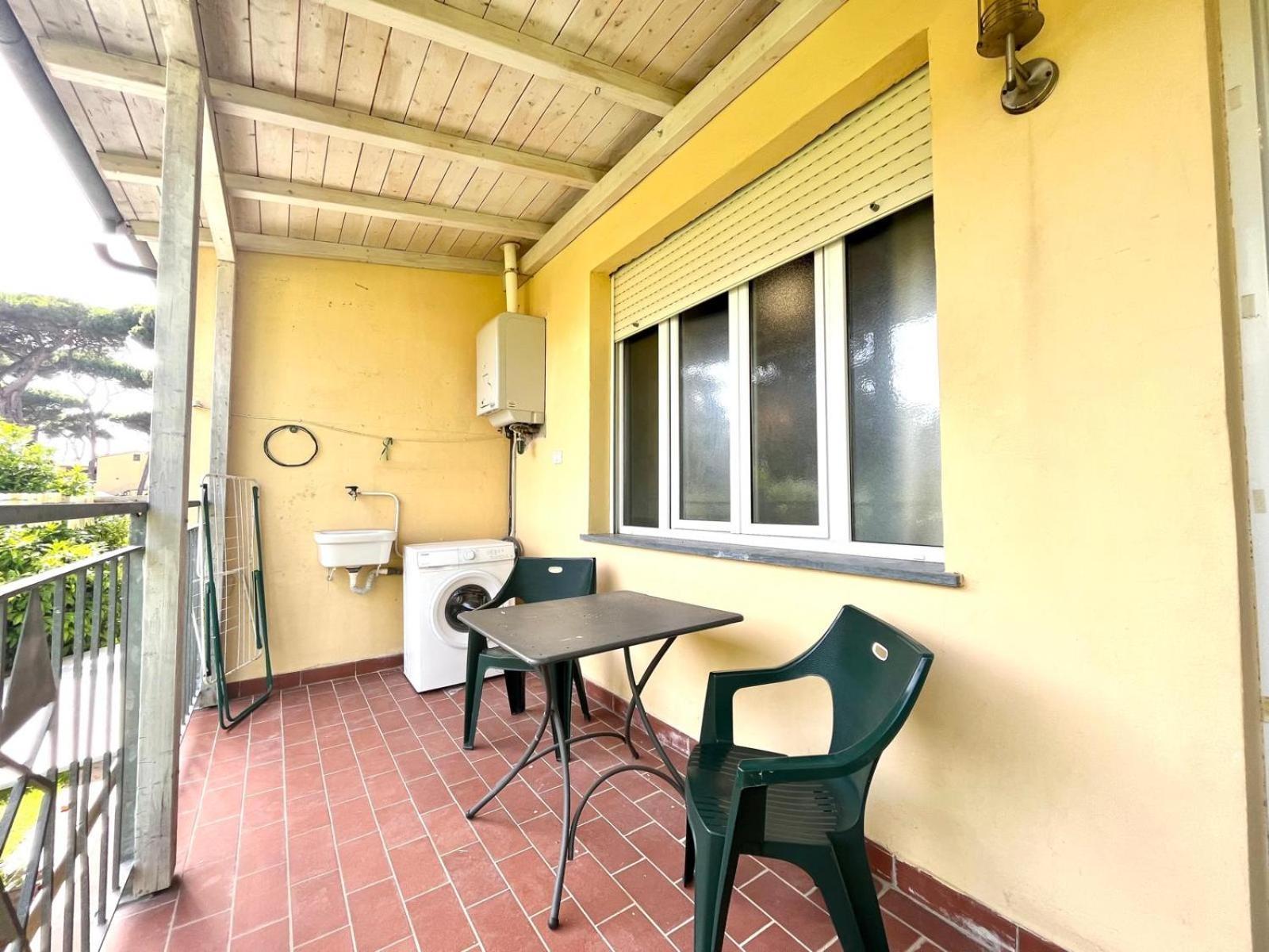 Pineta Apartament Tirrenia Exterior photo